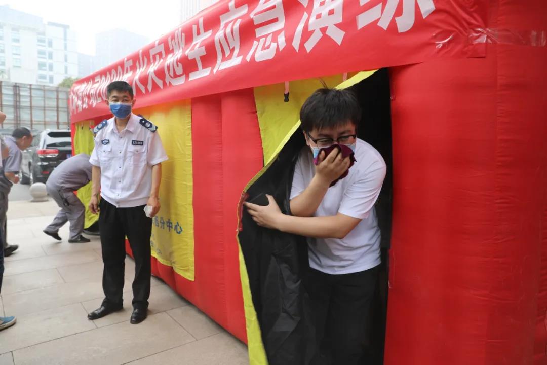 水环境公司开展消防培训暨逃生演练活动 水环境公司开展消防培训暨逃生演练活动