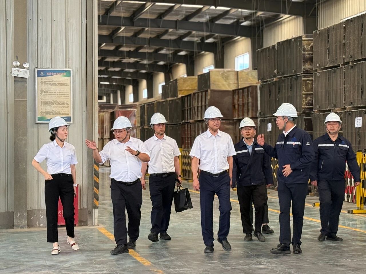 宋世杰到集团陕北片区项目一线督导检查安全环保工作 宋世杰到集团陕北片区项目一线督导检查安全环保工作