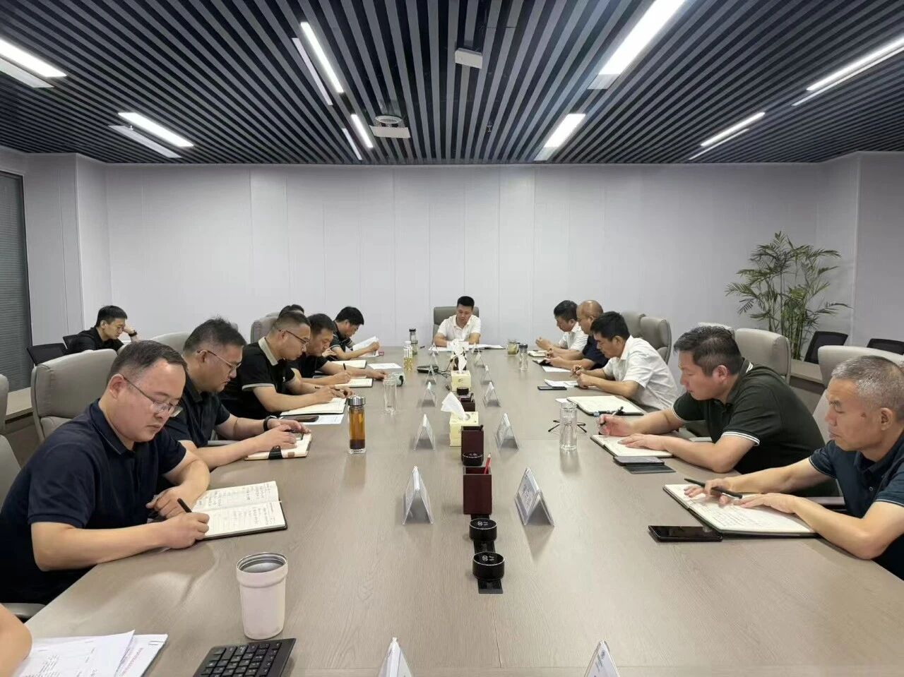 水环境公司传达学习集团2026年半年工作会会议精神